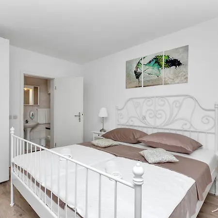 Marija Apartment Makarska