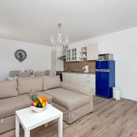 Apartment Marija *